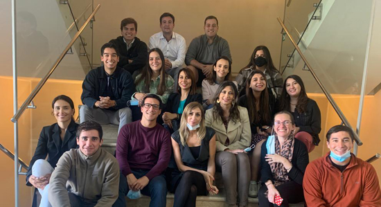 Imagen del post: El Futuro de los Agentes Comerciales: IA y CRM